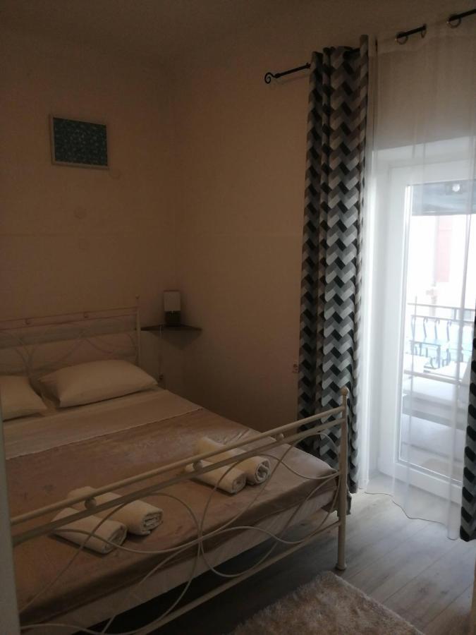 Centar Njivice Apartment Bagian luar foto